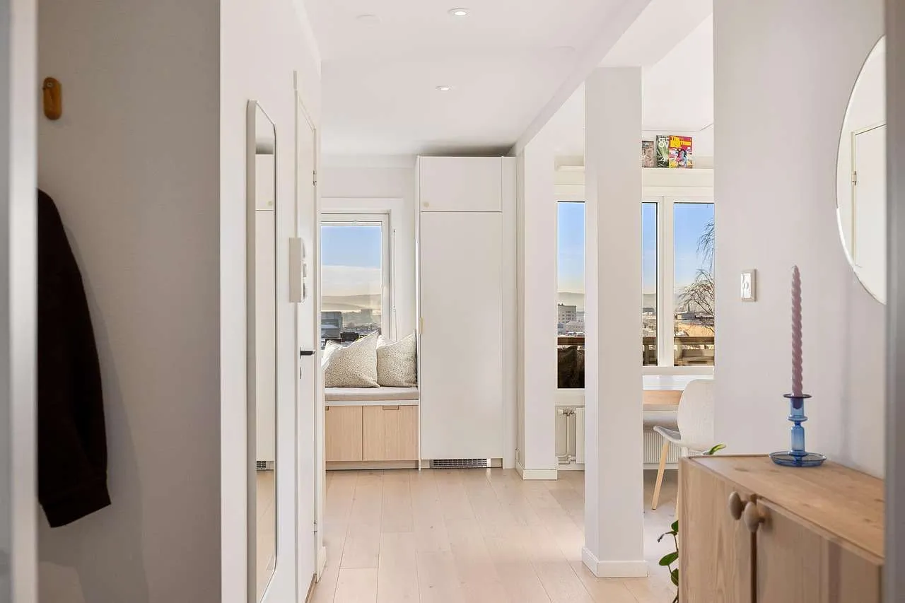 Home Window Tinting: Energy, Comfort & Privacy